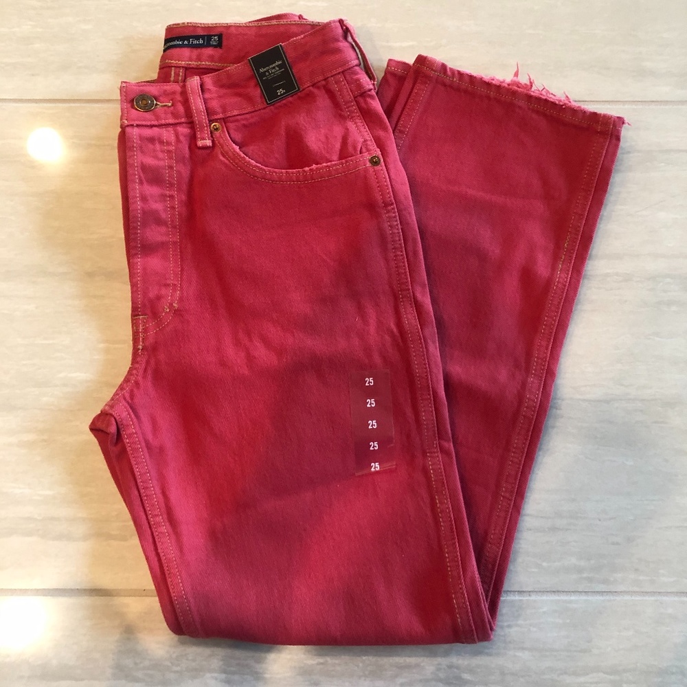 Abercrombie & Fitch | High Rise Straight Leg NWT